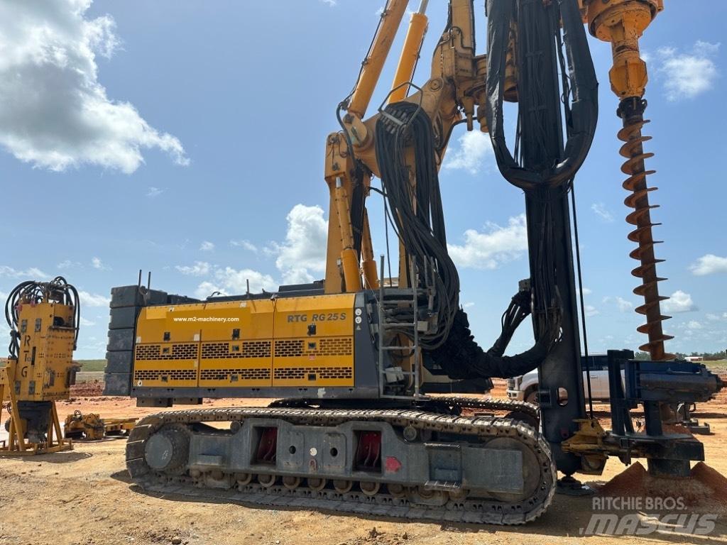 Bauer RTG RG 25 S Стаціонарні бурові установки