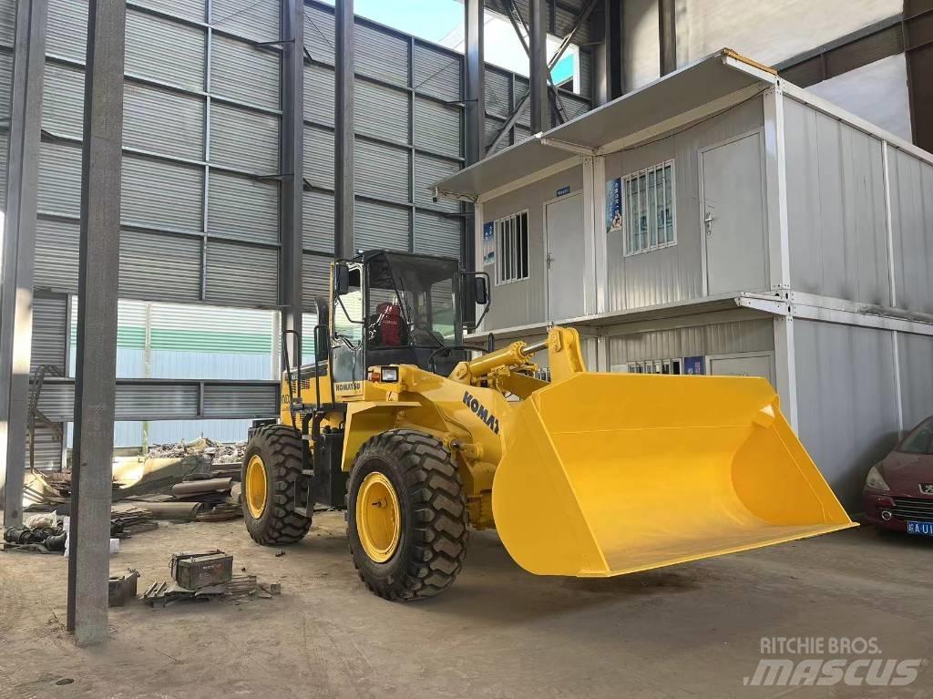 Komatsu WA 320-3 Фронтальні навантажувачі