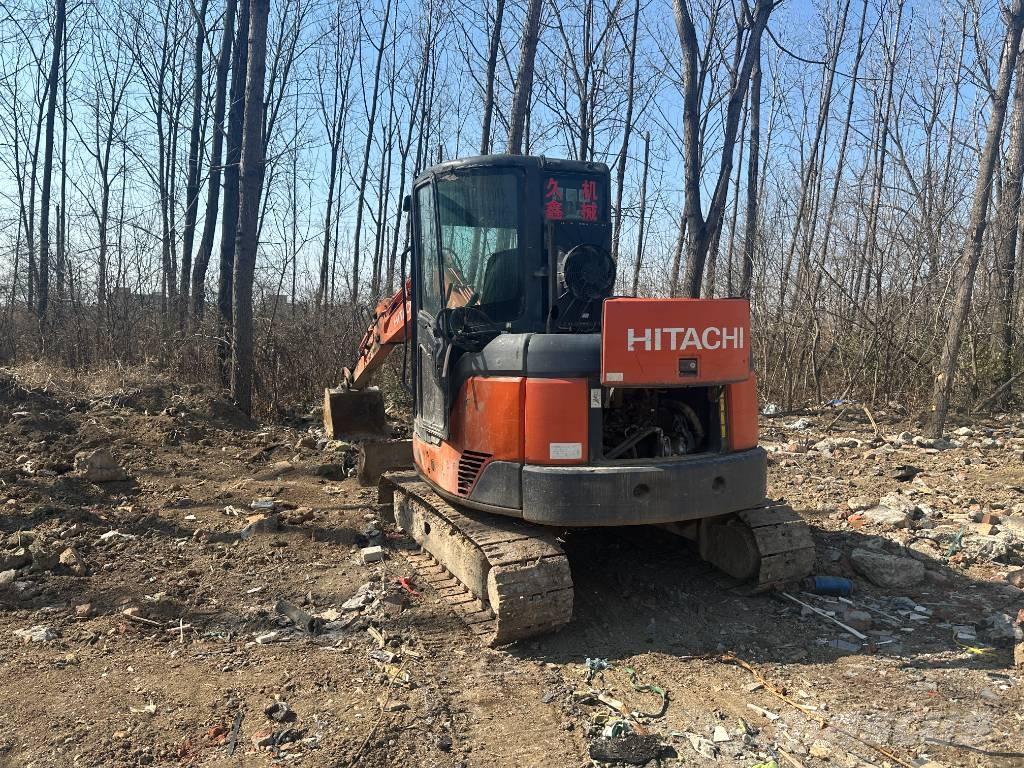 Hitachi zx50 Гусеничні екскаватори