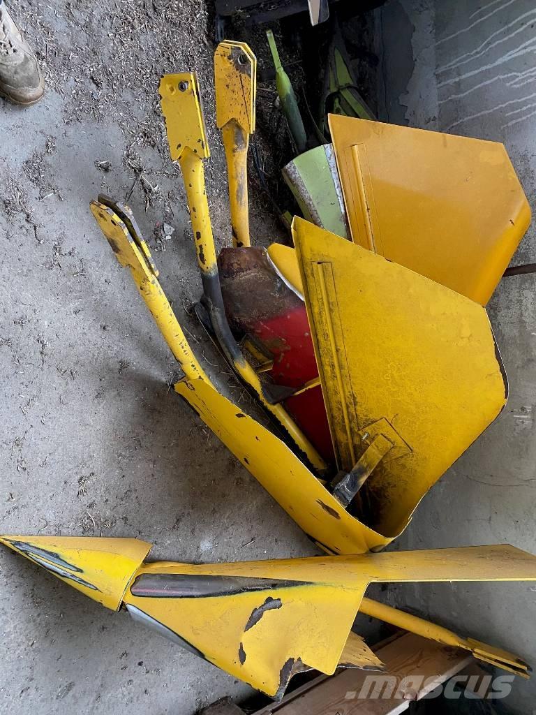 New Holland CX 8070 Зернозбиральні комбайни