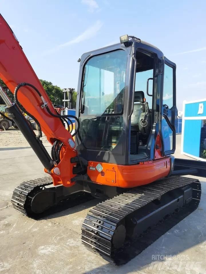 Kubota KX155 Гусеничні екскаватори