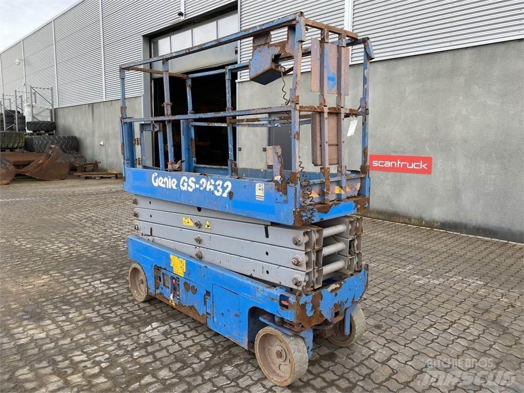 Genie GS2632 Підйомники-ножиці
