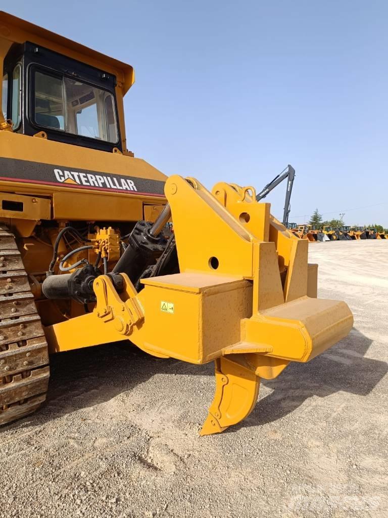 CAT D 8 L Гусеничні бульдозери