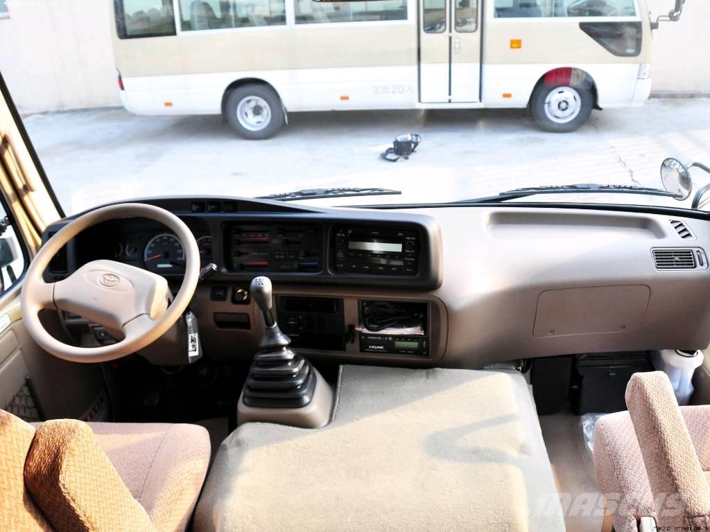 Toyota Coaster Bus Мікроавтобуси