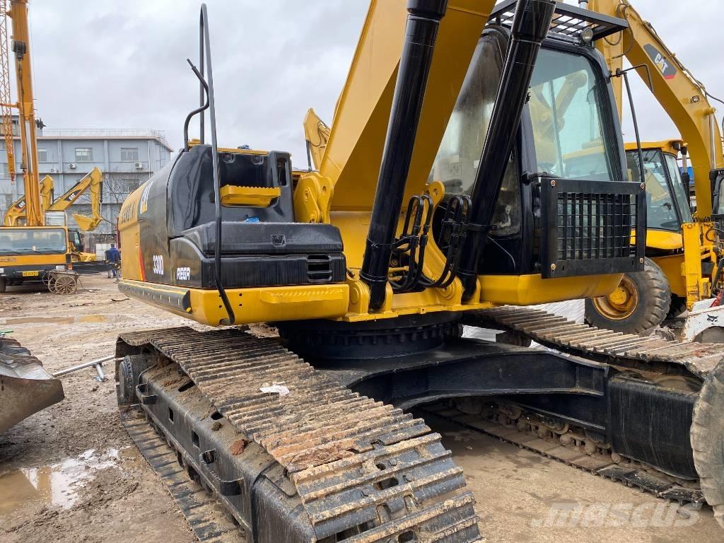 CAT 330 D Гусеничні екскаватори