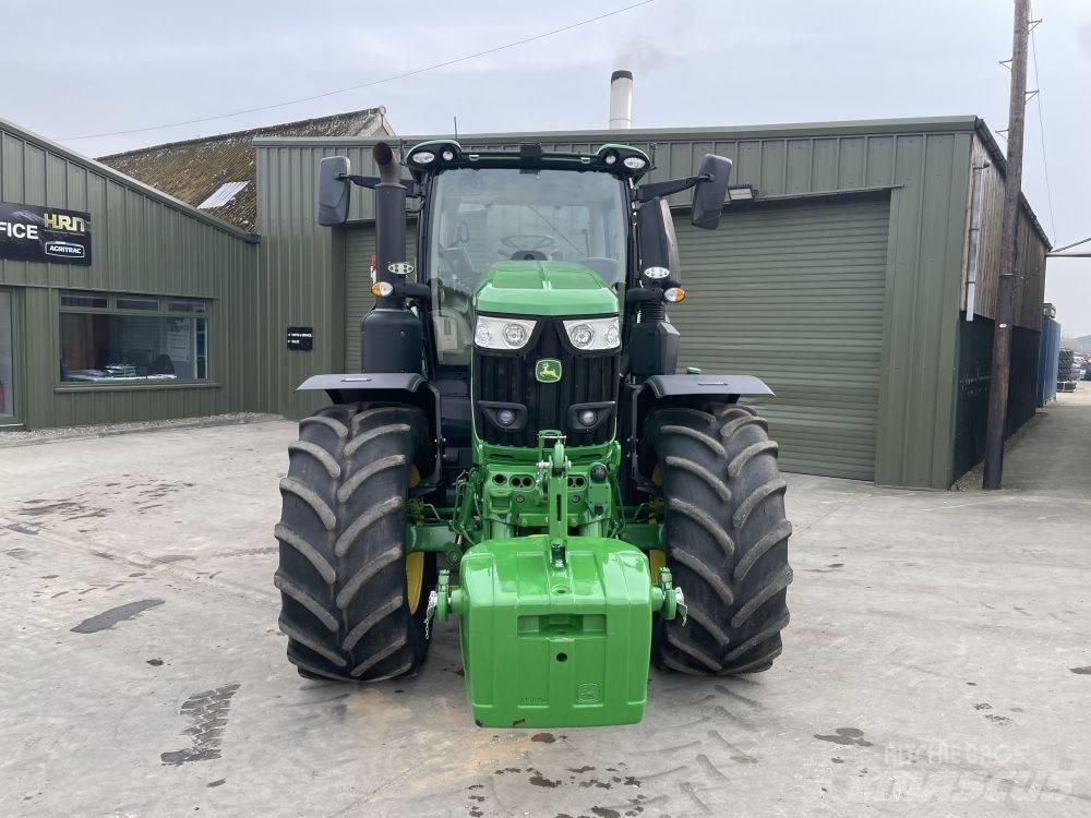 John Deere 6R 250 Трактори
