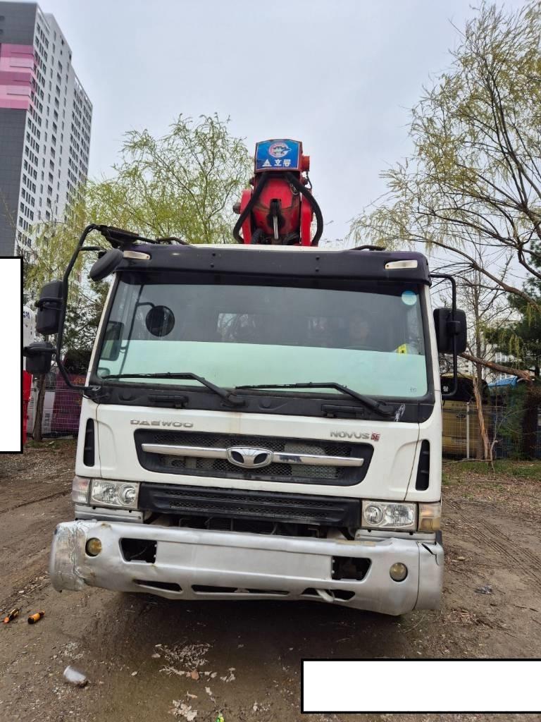 Horyong SKY450 Автовишки на базі вантажівки