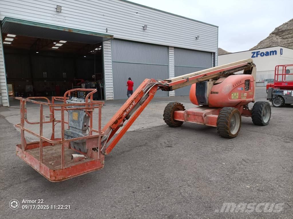JLG 600 AJ Колінчаті підйомники