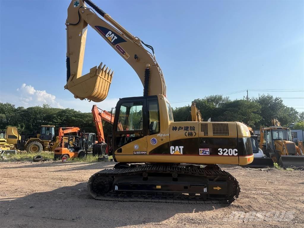 CAT 320C Гусеничні екскаватори