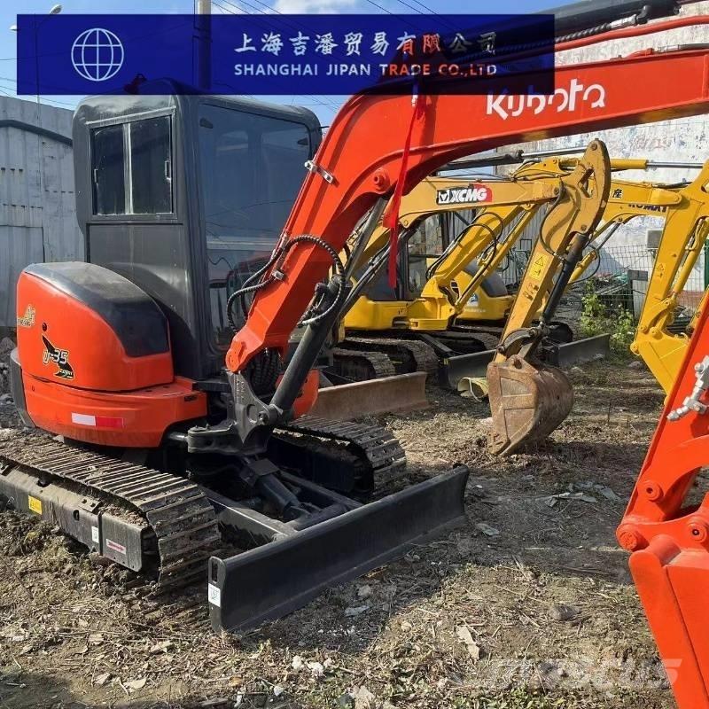 Kubota U 35 Гусеничні екскаватори