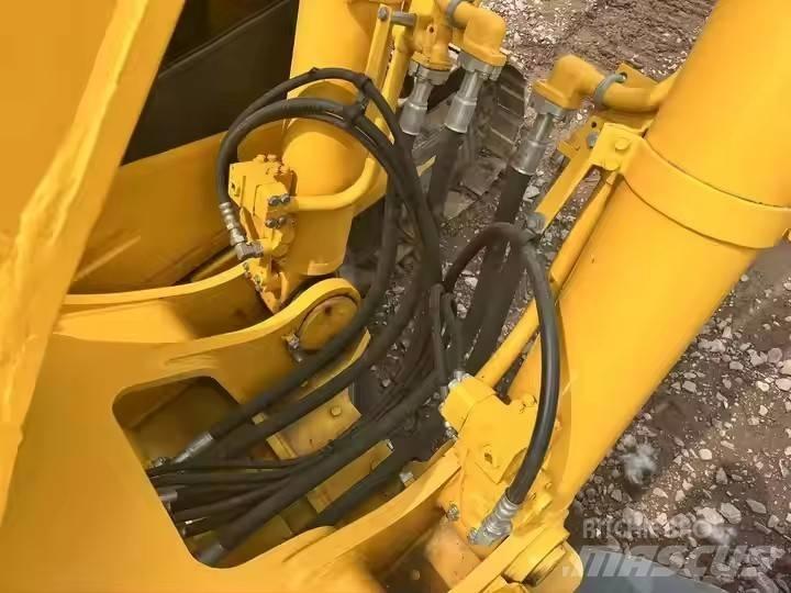 Komatsu PC450-7 Гусеничні екскаватори