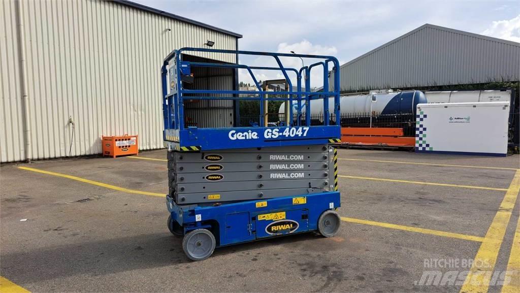 Genie GS4047 Підйомники-ножиці