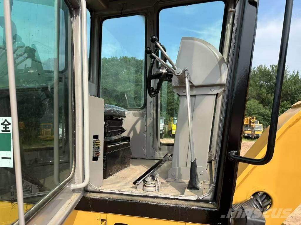 CAT 140 K Грейдери