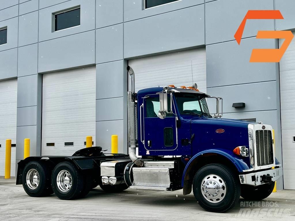 Peterbilt 365 Тягачі