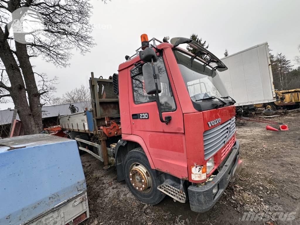 Volvo FL7 Автокрани