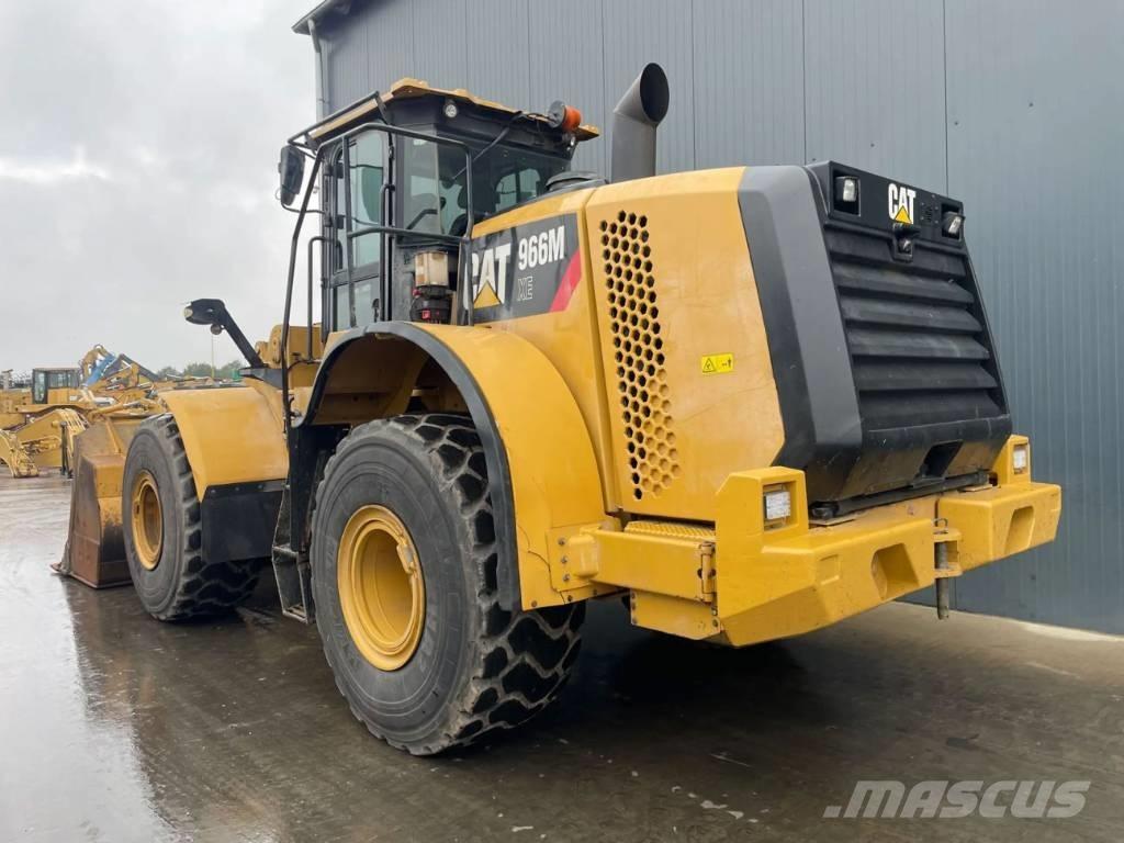 CAT 966M XE Фронтальні навантажувачі