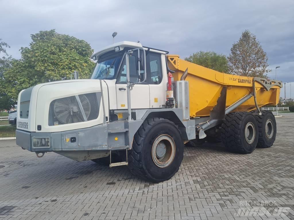 Liebherr TA 230 Зчленовані самоскиди