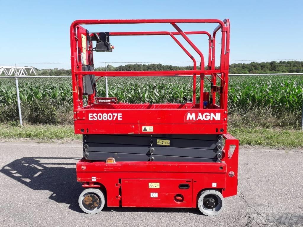 Magni ES0807E Підйомники-ножиці