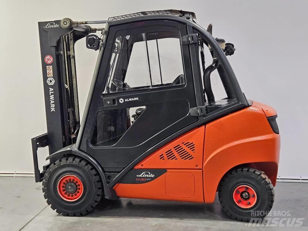Linde H30D Дизельні навантажувачі