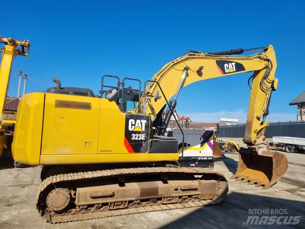 CAT 323 EL Гусеничні екскаватори