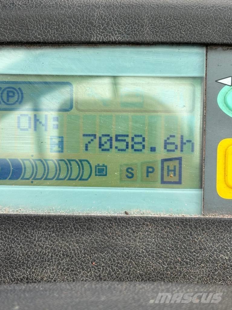 Toyota 7 FBM 30 Електронавантажувачі