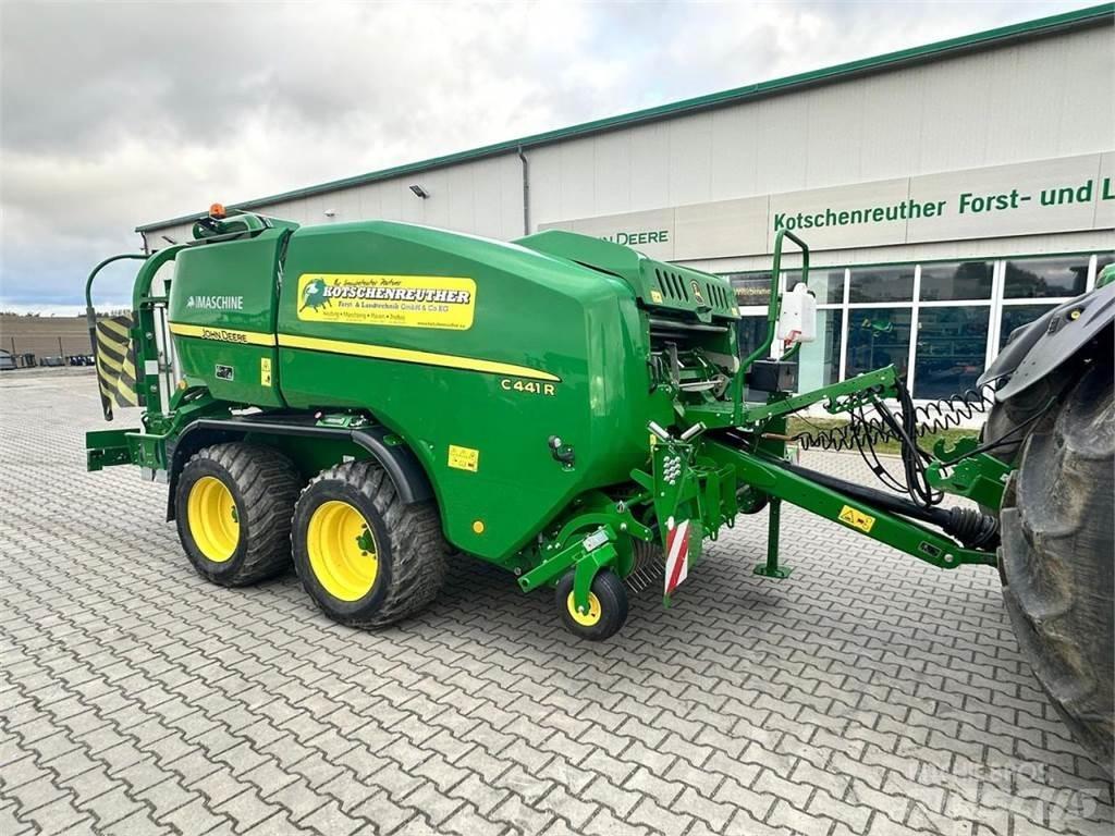 John Deere C441R Рулонні прес-підбирачі