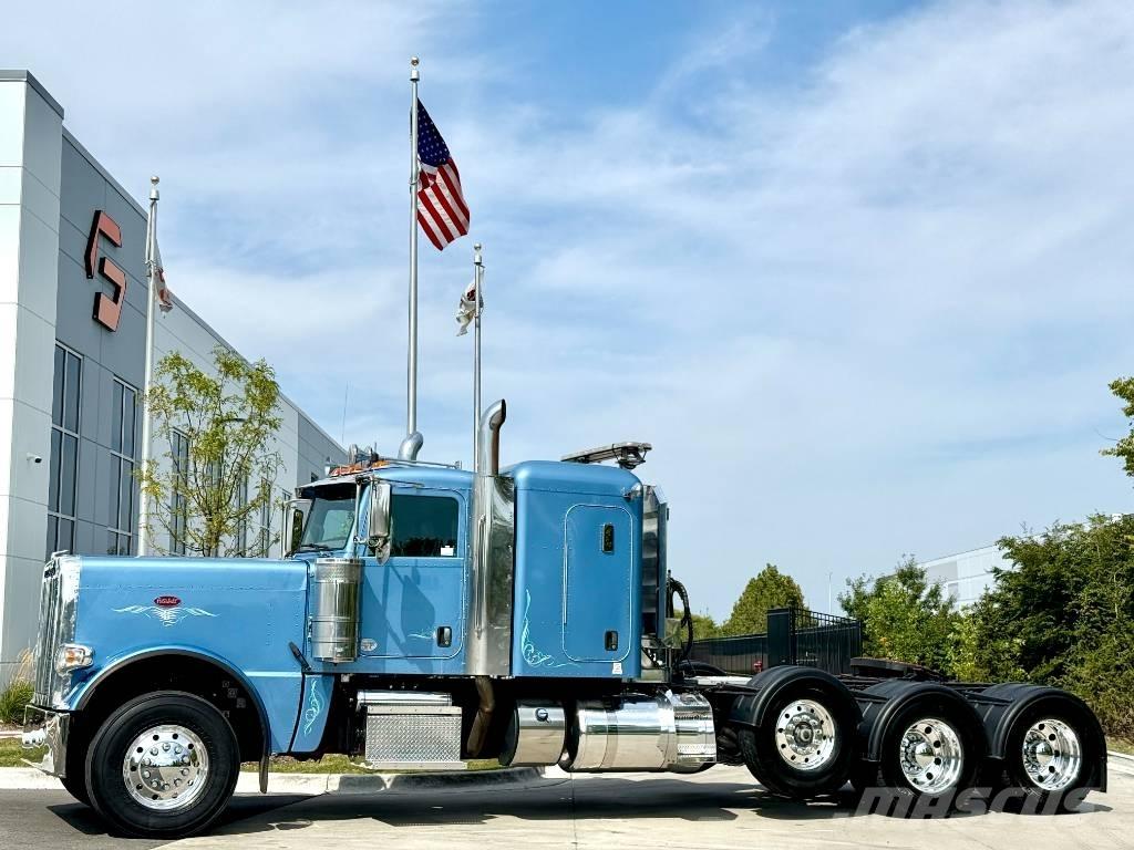 Peterbilt 389 Тягачі
