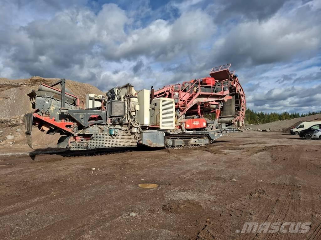 Sandvik UH550 E Мобільні дробарки