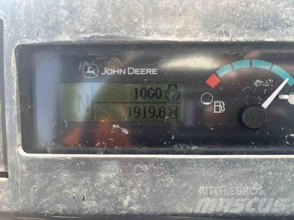 John Deere 210LEP Фронтальні навантажувачі