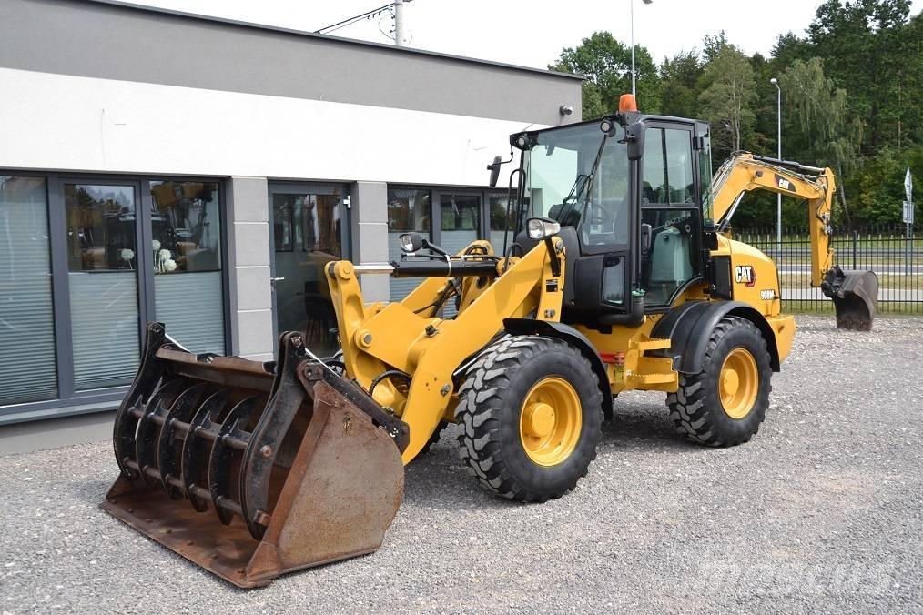 CAT 908 M Фронтальні навантажувачі
