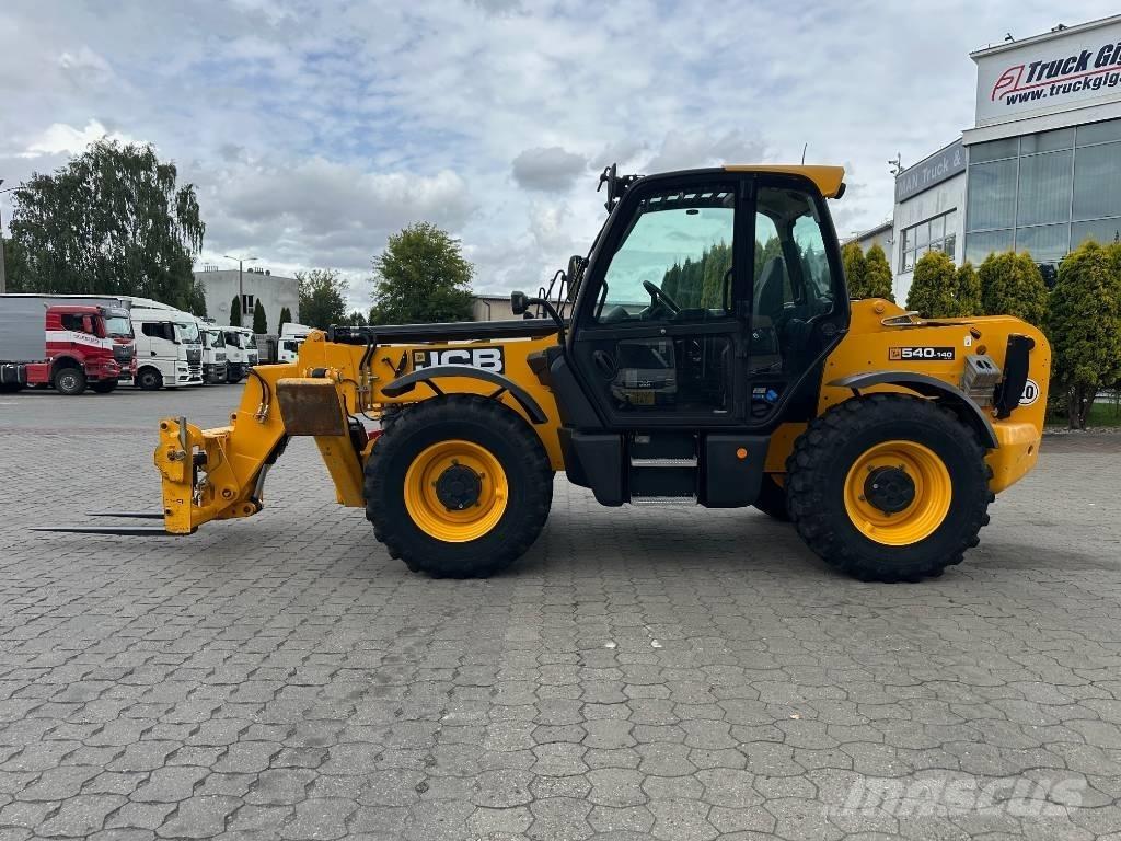JCB 540-140 Телескопічні навантажувачі