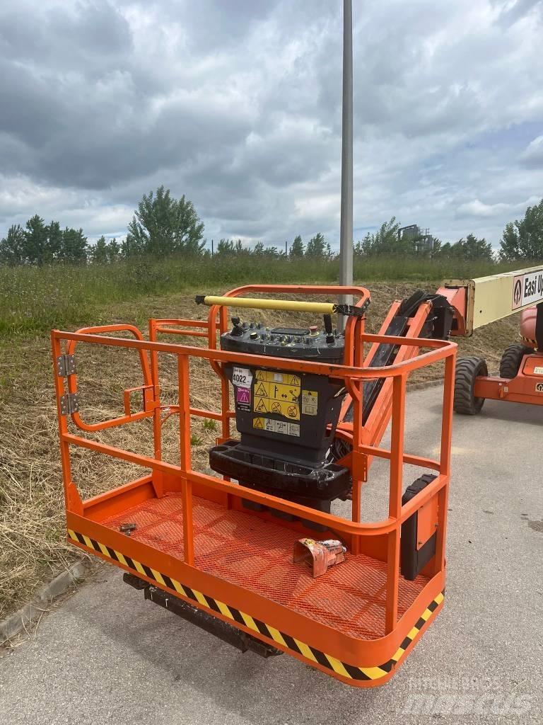 JLG M 600 JP Колінчаті підйомники