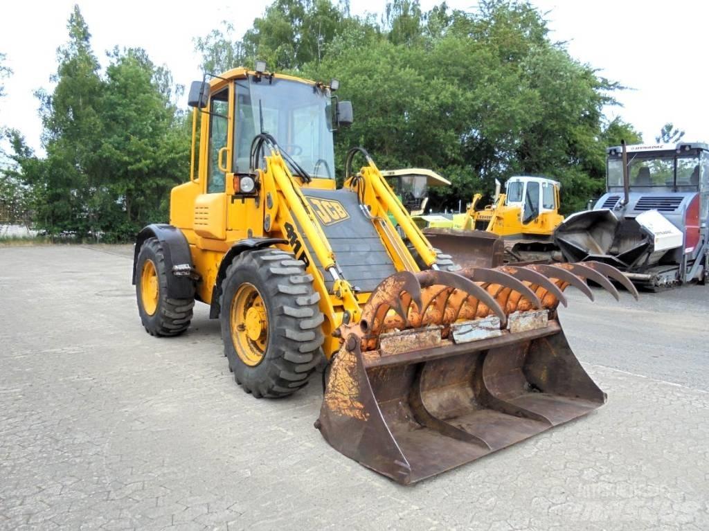 JCB 411 B HT Фронтальні навантажувачі