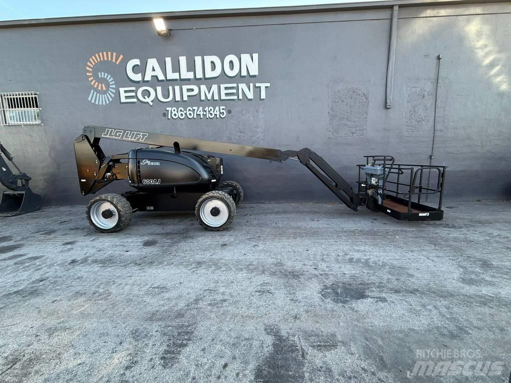JLG 600 AJ Колінчаті підйомники