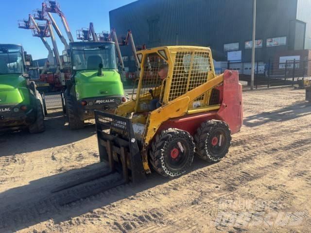 Bobcat S 130 Міні-навантажувачі