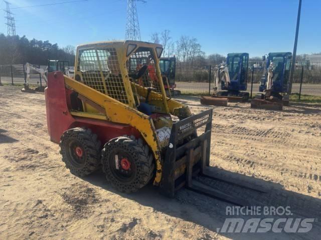 Bobcat S 130 Міні-навантажувачі
