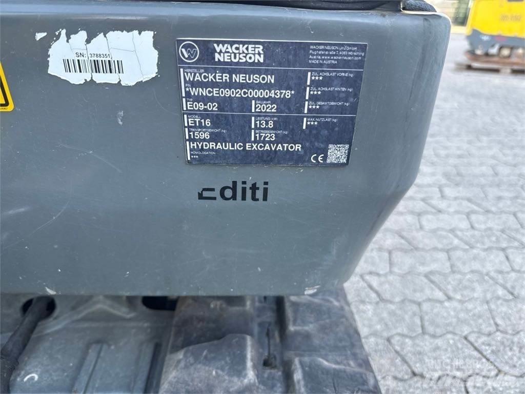 Wacker Neuson ET16 Гусеничні екскаватори