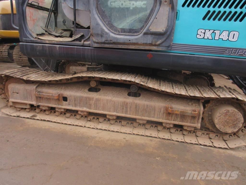 Kobelco SK 140 Гусеничні екскаватори