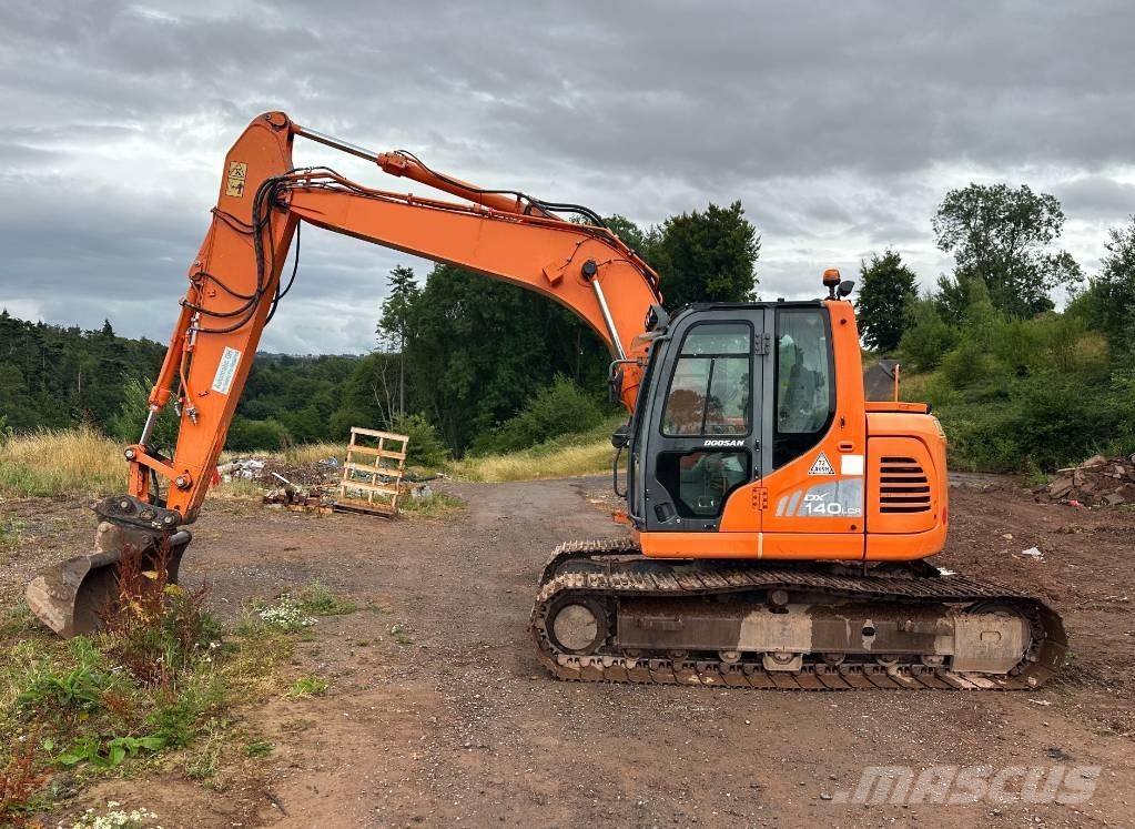 Doosan DX 140 LCR-3 Гусеничні екскаватори