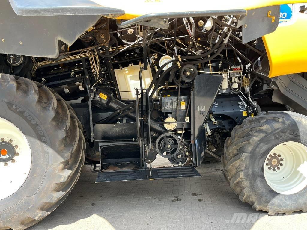 New Holland CR 8.80 Зернозбиральні комбайни