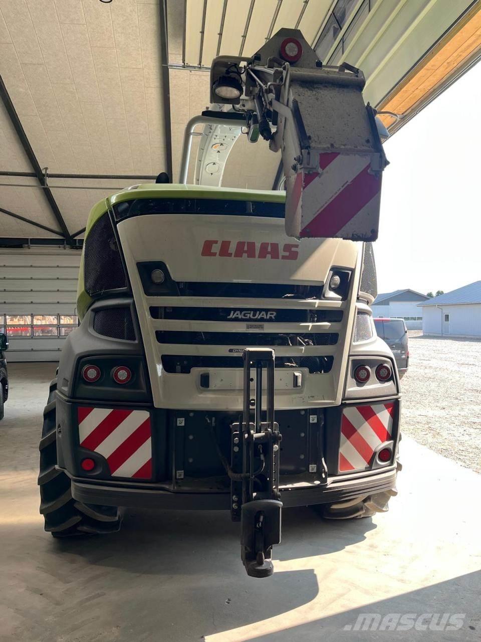 CLAAS Jaguar 950 Кормозбиральні комбайни