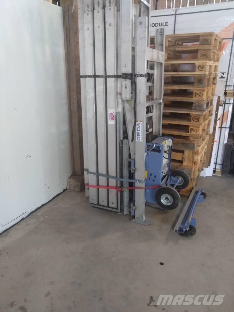 Geda Comfort 250 Підйомно-транспортне обладнання і вантажні ліфти