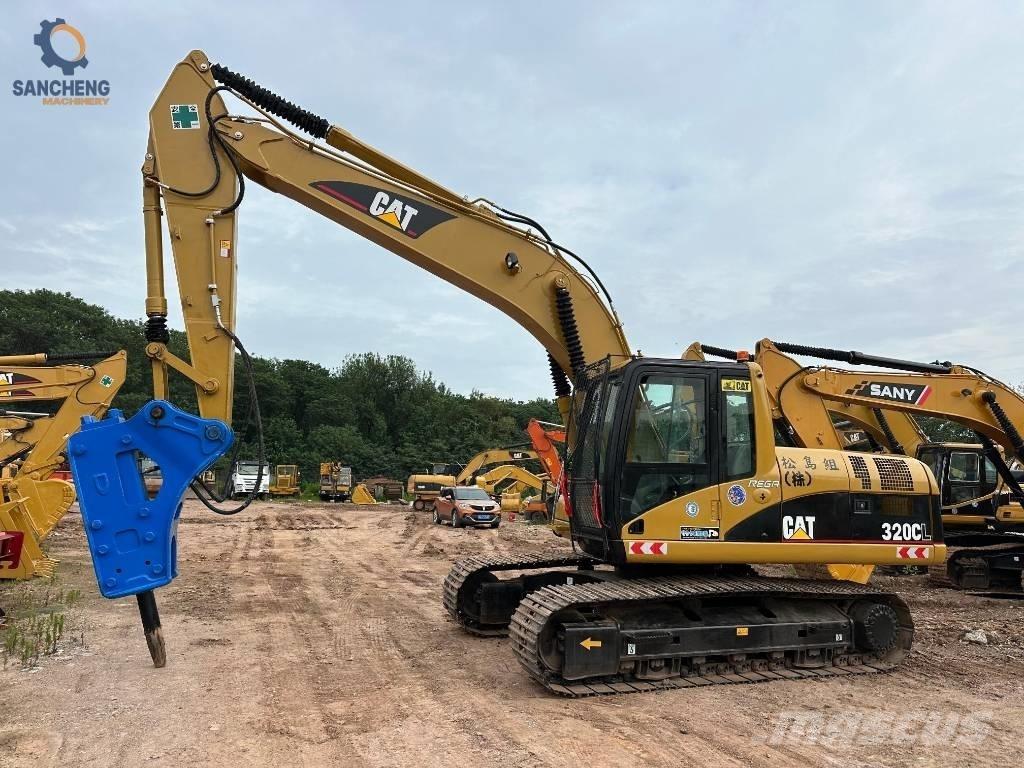 CAT 320CL Гусеничні екскаватори