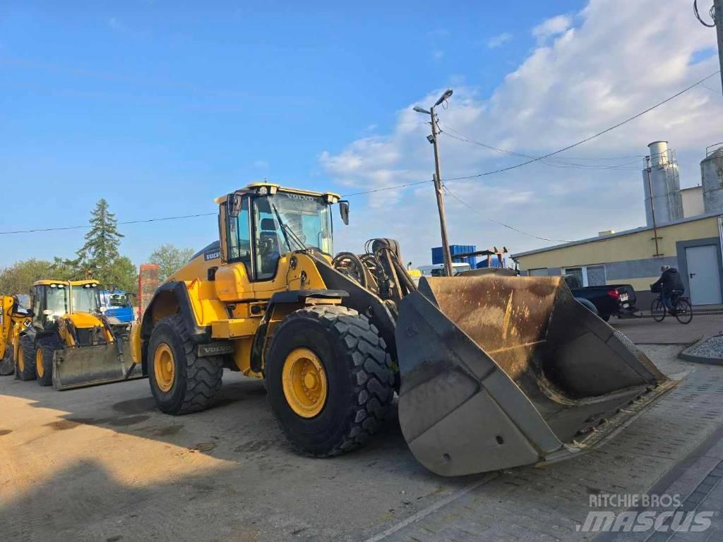 Volvo L 180 H Фронтальні навантажувачі