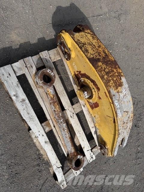 CAT 953 BUCKET LINK Ковші