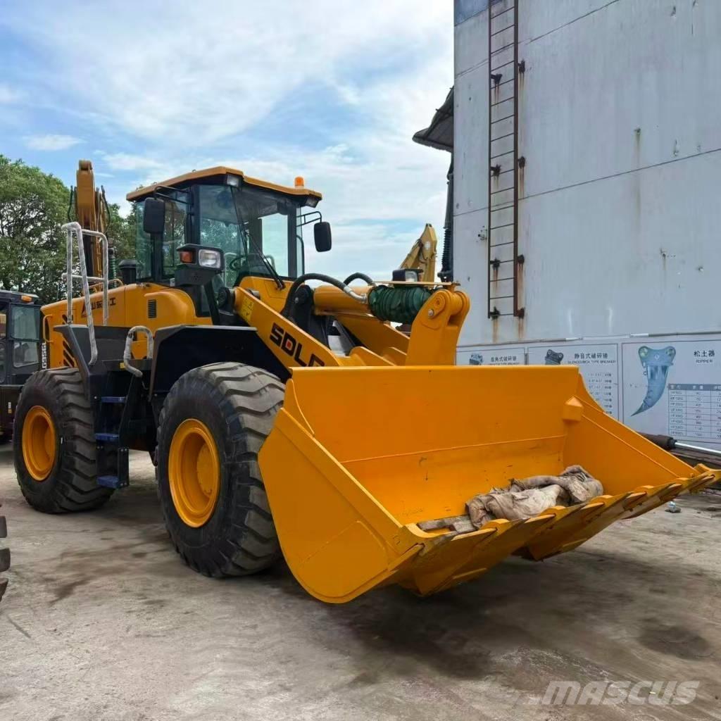 SDLG LG 956 L Фронтальні навантажувачі