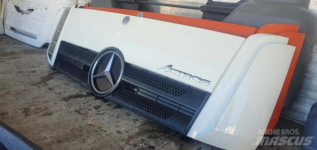 Mercedes-Benz Actros Кабіни