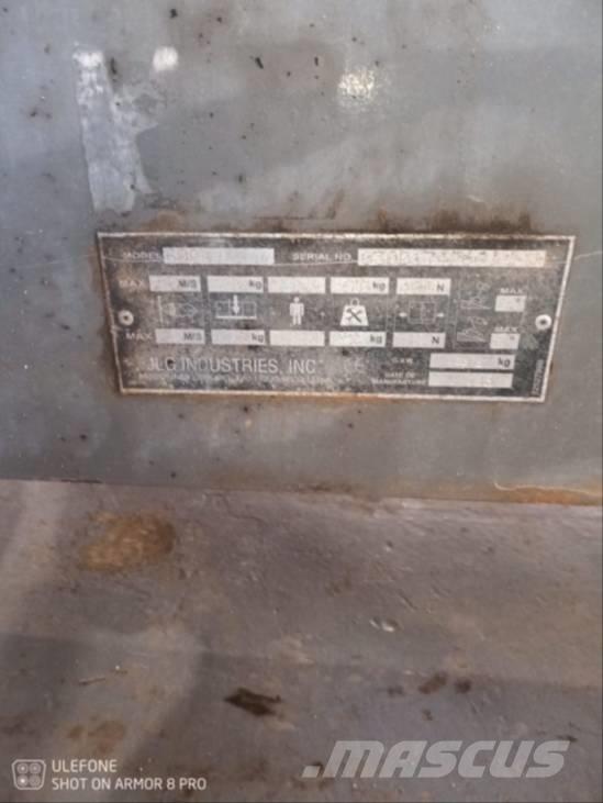 JLG 600 AJ Колінчаті підйомники