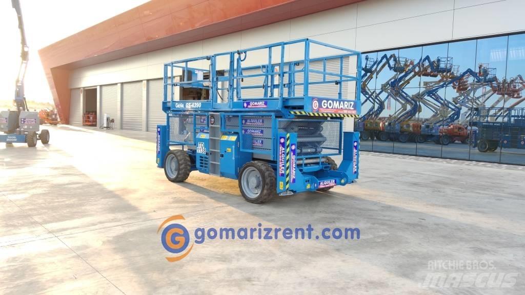 Genie GS 4390 Підйомники-ножиці