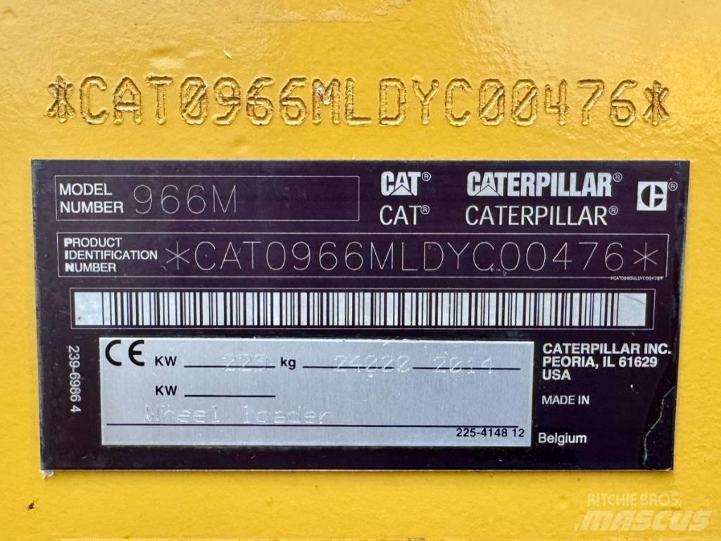 CAT 966 M Фронтальні навантажувачі